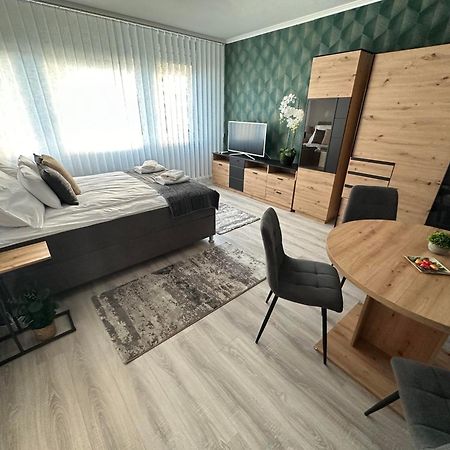 City Park Apartman บูดาเปสต์ ภายนอก รูปภาพ