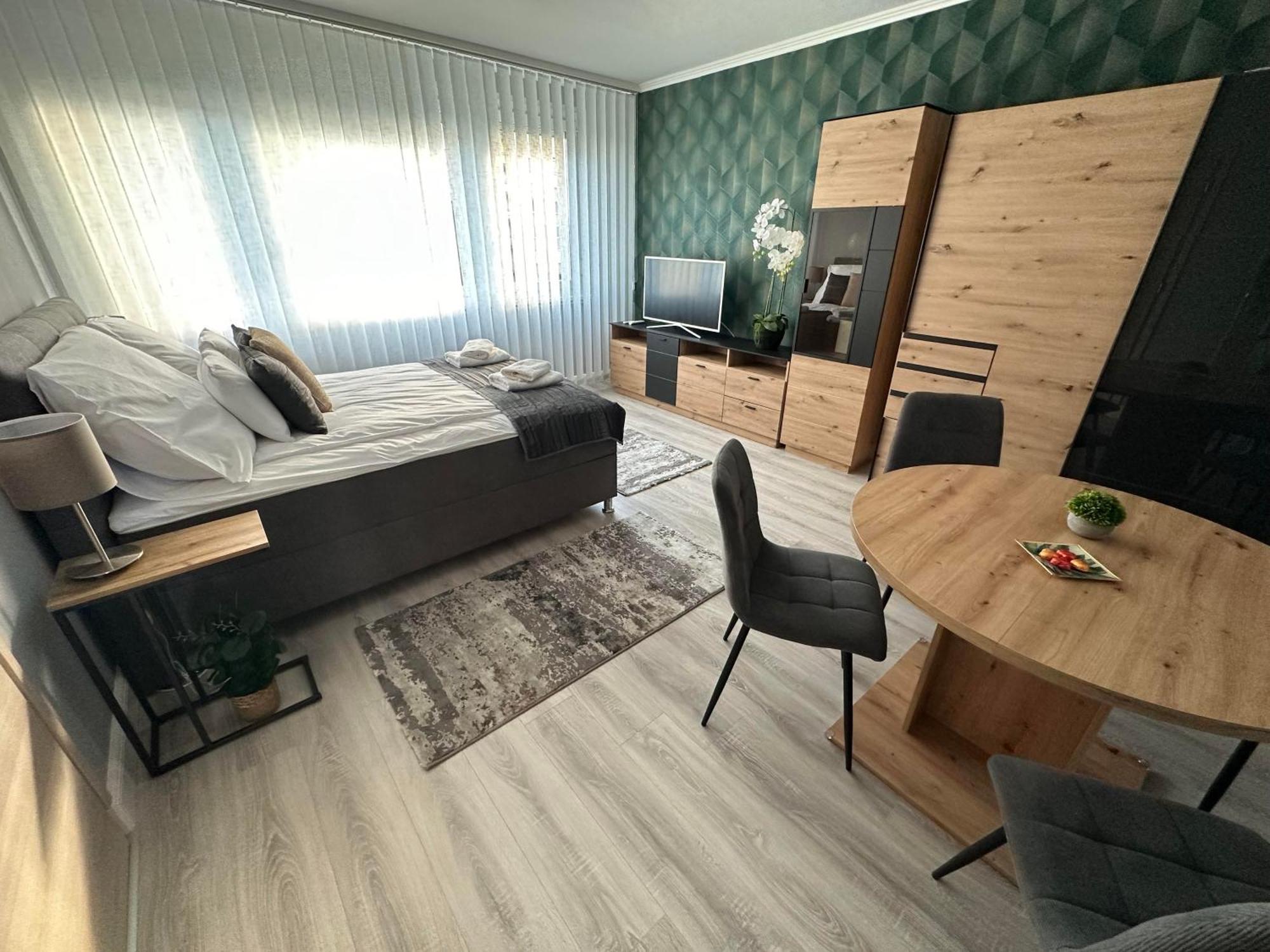 City Park Apartman บูดาเปสต์ ภายนอก รูปภาพ